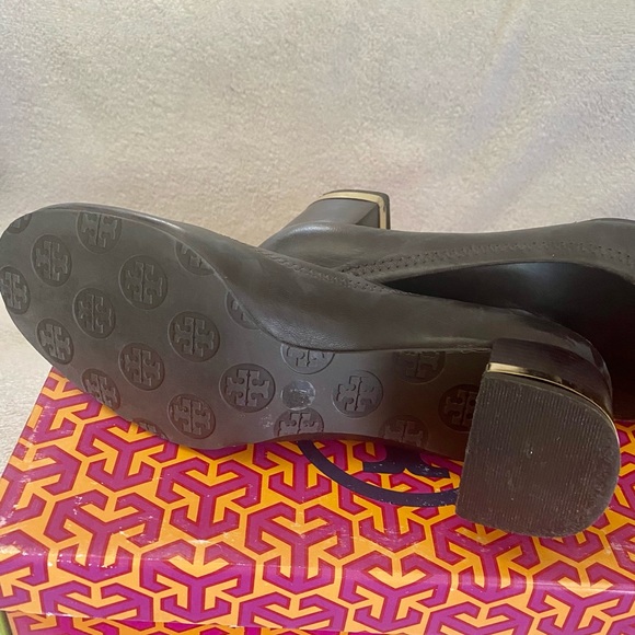 ❤️ TORY BURCH COCONUT GOLD 215 , BASIC AMY PUMP-MESTICO by: Tory Burch - Picture 5 of 8